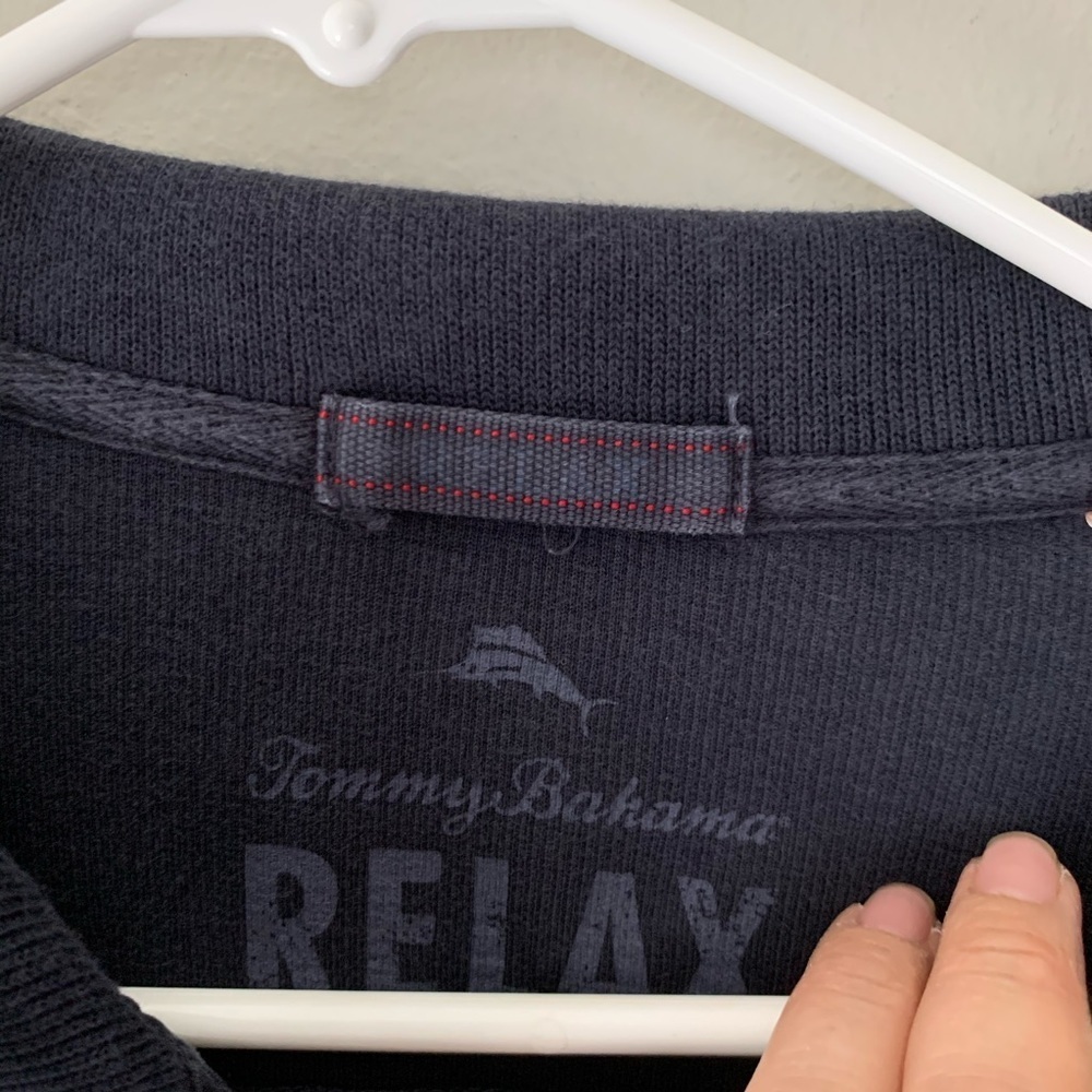 Tommy Bahama Sweater View 5